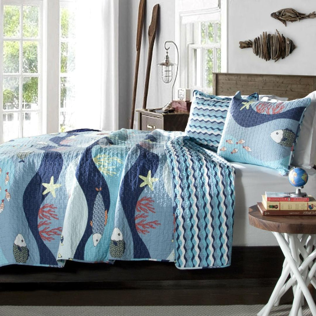 Full - Queen Blue Serenity Sea Fish Coral Coverlet Quilt Bedspread Set